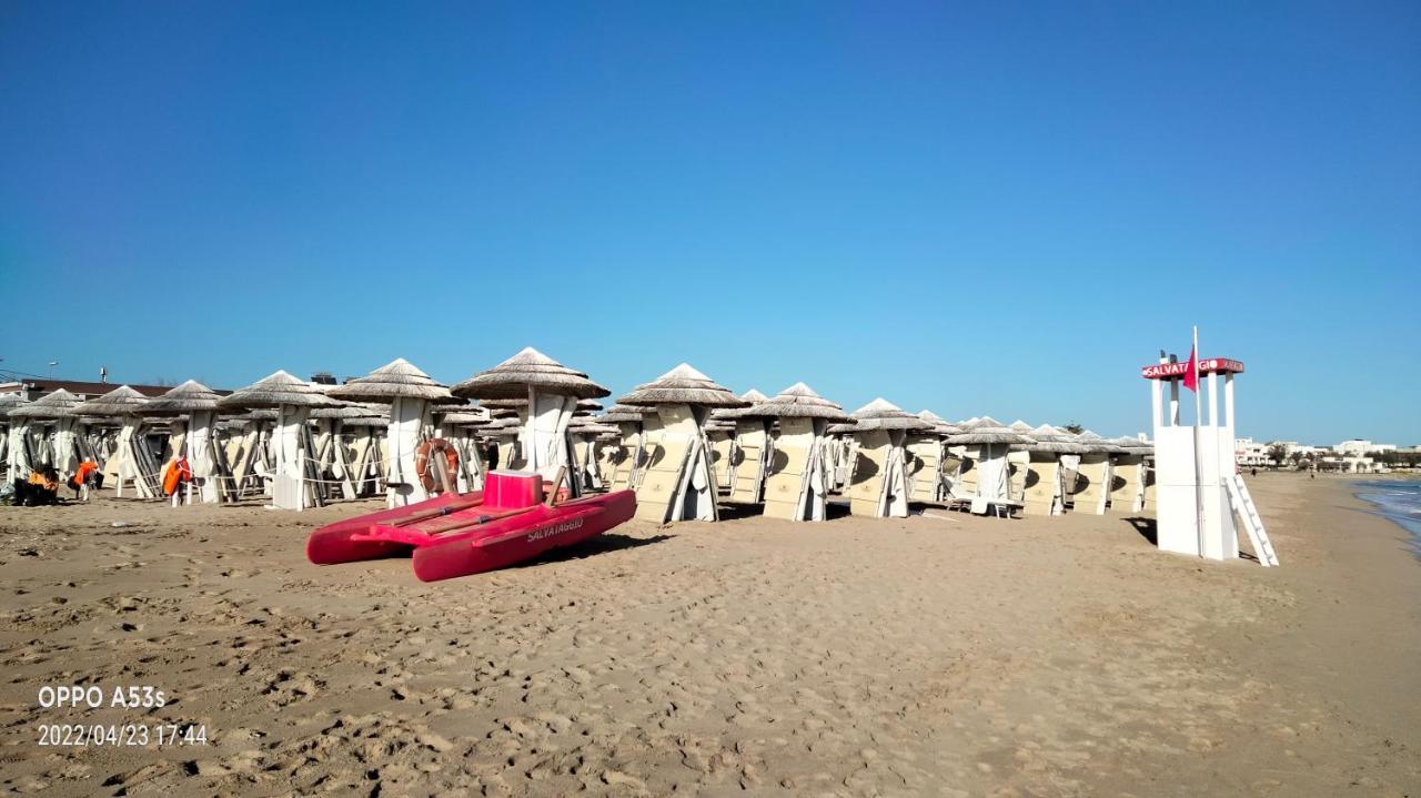Appartamento Acquario Lido Marini Esterno foto
